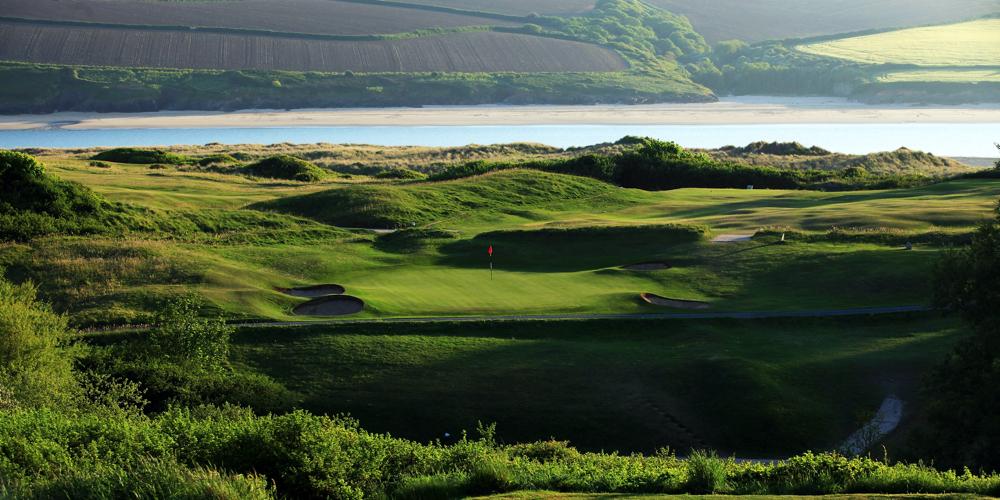 St. Enodoc downhill 15th tee shot